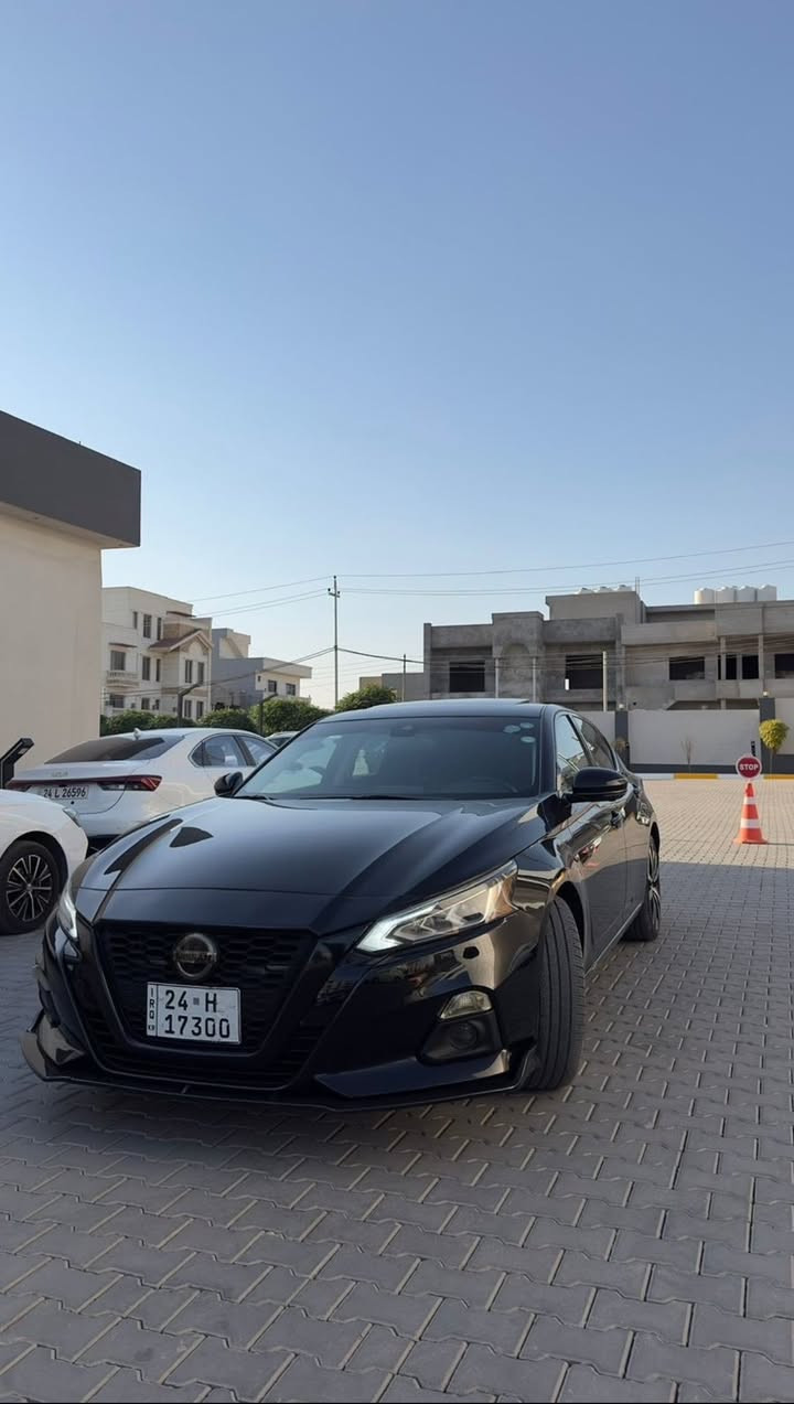 نيسان التيما بلاتينيوم
فول فول ٢٠٢١
سماعات boss
سلايد(فتحة سقف)
5كاميرات
كشنات جلد
كشنات خزن
تدفئة مقاعد وستيرن
رادار فتل 
ويل جبير قياس ١٩
 awd
ضررها فقط جاملغ السايق بدون دواخل فقط ايرباك استيرن سستم 
ماشيه 134 الف كيلو متر
سعرها 158 وبيها مجال ***********
