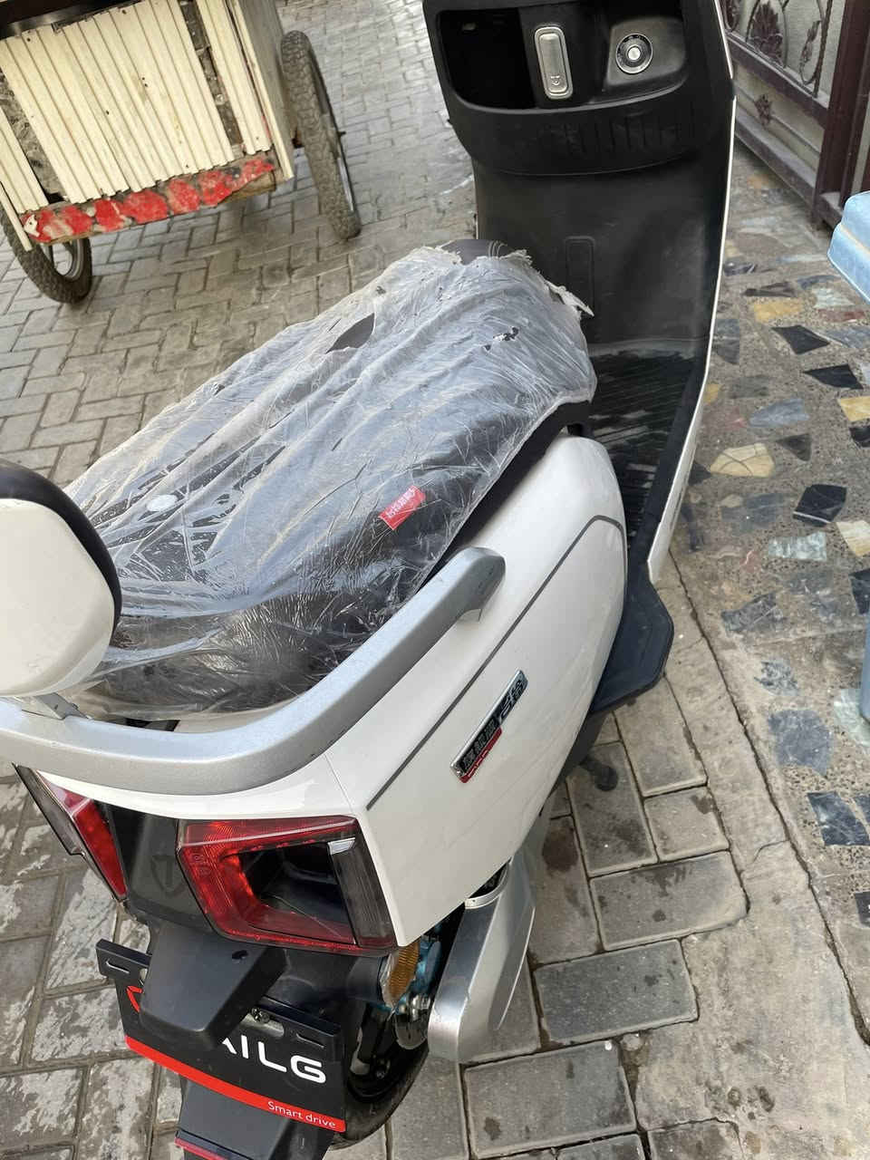 للبيع جديده تسلا ريان تالج
***********
