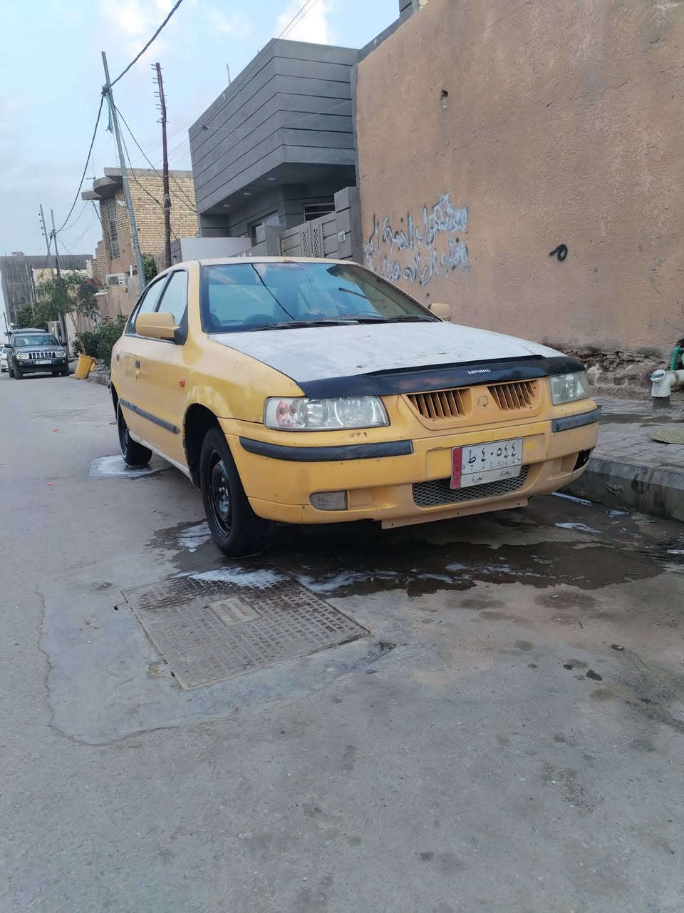 سلام عليكم سياره سمند للبيع او مراوس حسب القناعة سياره جاهزه خير من الله مكينه كير حداديه تخم تاير كفاله عامة راعيها ماواصله موديل 2006 سعرها 16والاستفسار على الرقم مكان السيارة واسط مامتواجد على   الفيس ***********
