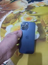 آيفون ١٤ • ٢٥٦ • شرق اوسط