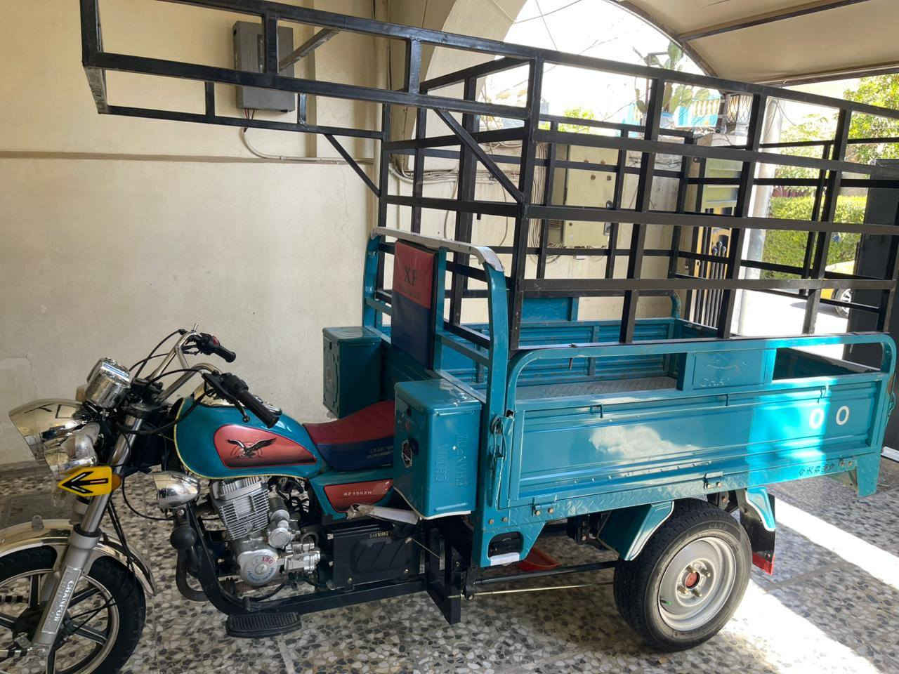 السلام عليكم ستوته للبيع مديل 23 اوراق نضافه 95٪ السعر خاص***********
