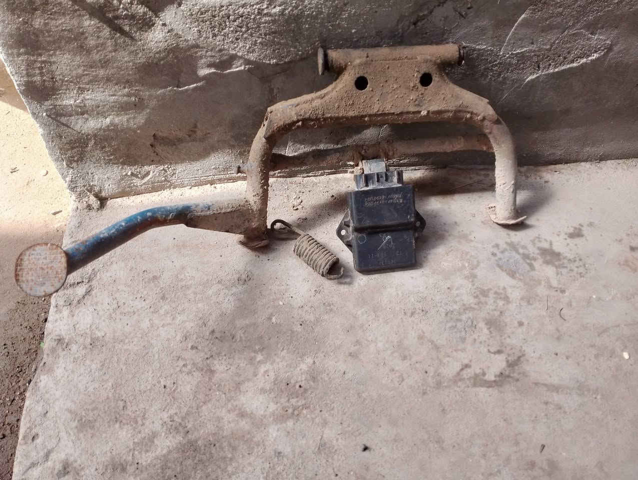 ياالله السلام عليكم شباب عدي عقل وستان ماجسته دبل رون البيع ***********
