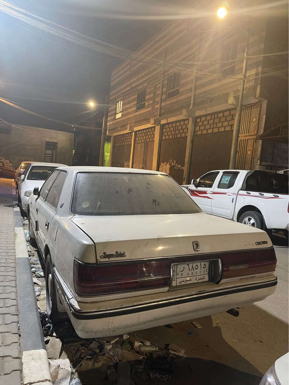 تيوتا هارتوب كروان مديل 1991 نظيفه دواخل وخارجها وعوزها فقط مكينه تبديل كوم حديد تتبدل المكينه فقط وكلشي شغال بيها وبيها مجال للشراي  *********** البصرة القديمة بأسم راعيها البصرة, العراق
