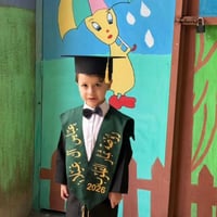 روب تخرج • قبعات تخرج • جمه
