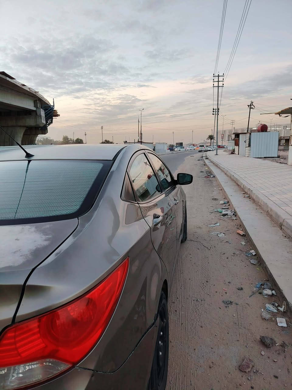 سلام عليكم اكسنت مديل 2013 . رقم مثنئ انكليزي بسمي 
سياره بيهه قطعتين تبديل بدون دواخل مكينه 1600 
كير مكينه حداديه مكفولات سياره جاهزه وحلوه 
#مكاني #نجف #حي #الرحمه. #سعر 80 وبيه مجال 
***********
