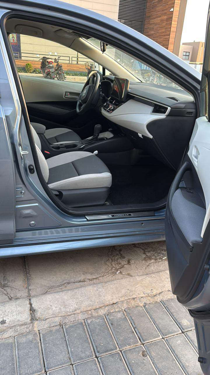 ورلا 2023 LE امريكي محرك 2000 بانزين ماشية 37 الف ضربتها نفس ما موضح بصور الحادث بدون دواخل 
المكان: مجمع بدور بغداد 
السعر: ١٤٣ بغداد, العراق


**إذا كنت صاحب هذا الإعلان وتريد حذفه لأي سبب، رجاءا أرسل رسالة إلى الدعم الفني**