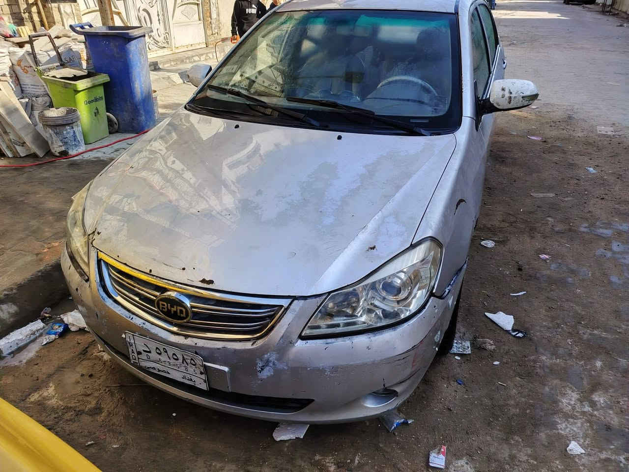 سياره بي واي دي جي 3 موديل 2013 محرك كورلا كير الاماني السعر 40 وبيه مجال بسيط رقم ***********
