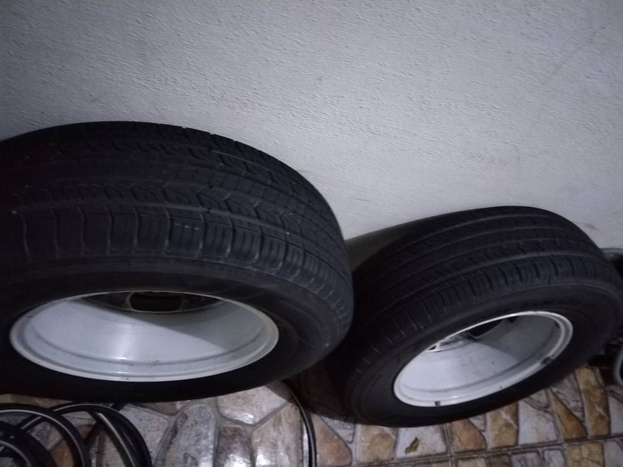 السلام عليكم
تخم ويل دوج  نضافة فول تخم تاير جديد ويا تخم حساس ومسويله بلنص جيب وشد كبل 
سعرة 400 الف وبي مجال 
للاستفسار 
***********
