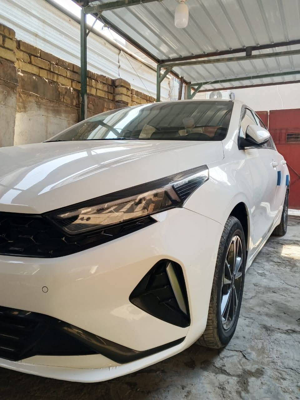 السلام عليكم k3 موديل 24 للبيع فول مواصفات رقم أربيل السيارة ما بيهه لا صبغ ولا بارد السعر 136 وبيهه مجال كلش قليل بغداد الامين الثانيه رقم الهاتف ***********
