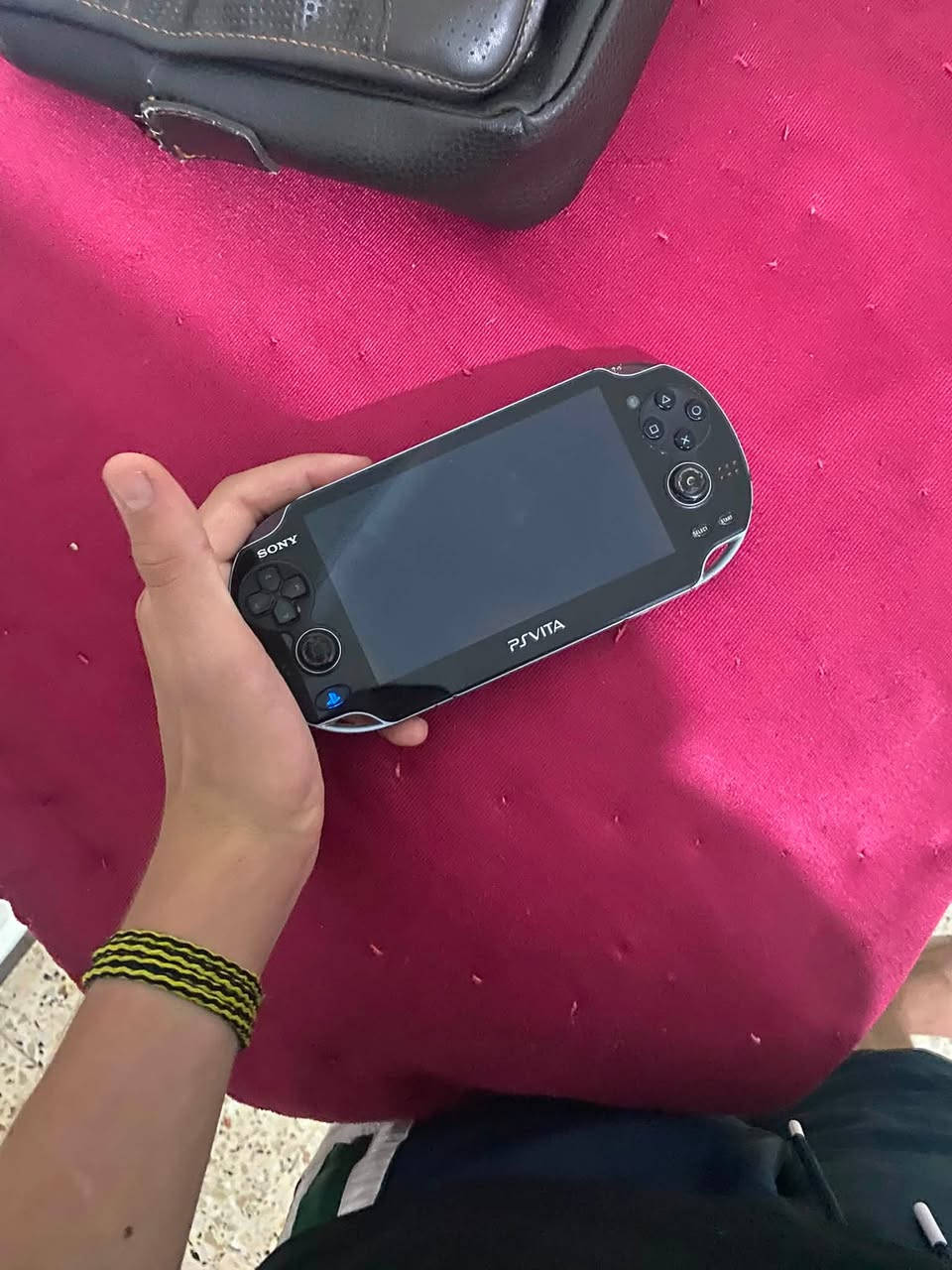البيع


**إذا كنت صاحب هذا الإعلان وتريد حذفه لأي سبب، رجاءا أرسل رسالة إلى الدعم الفني**