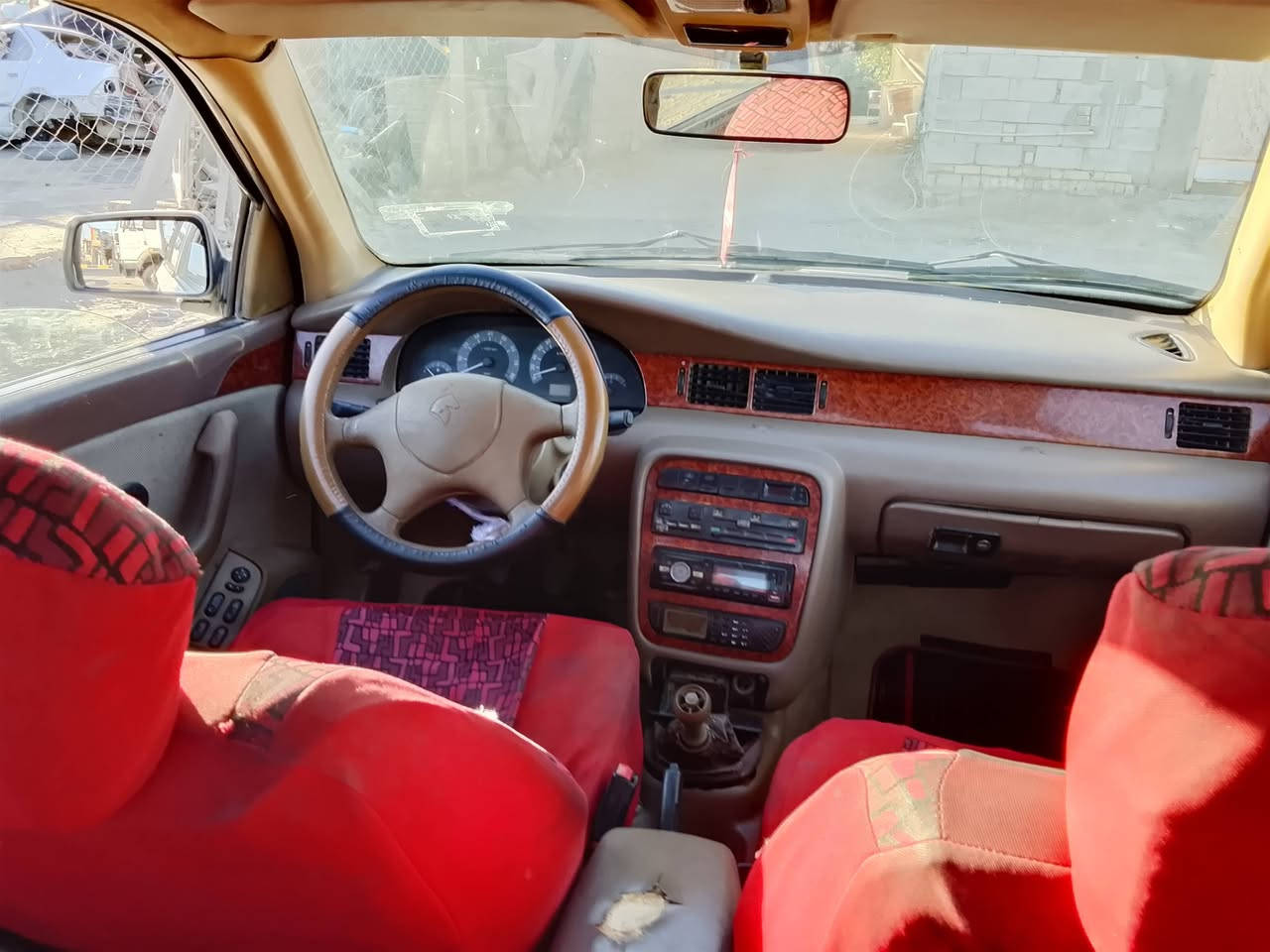 سلام عليكم سمند موديل 11 سياره حلوه وجاهزه بستثناء التبريد كير مكينه مشروطات باقي التفاصل كدامك السعر 30 والشراي يدلل ***********
