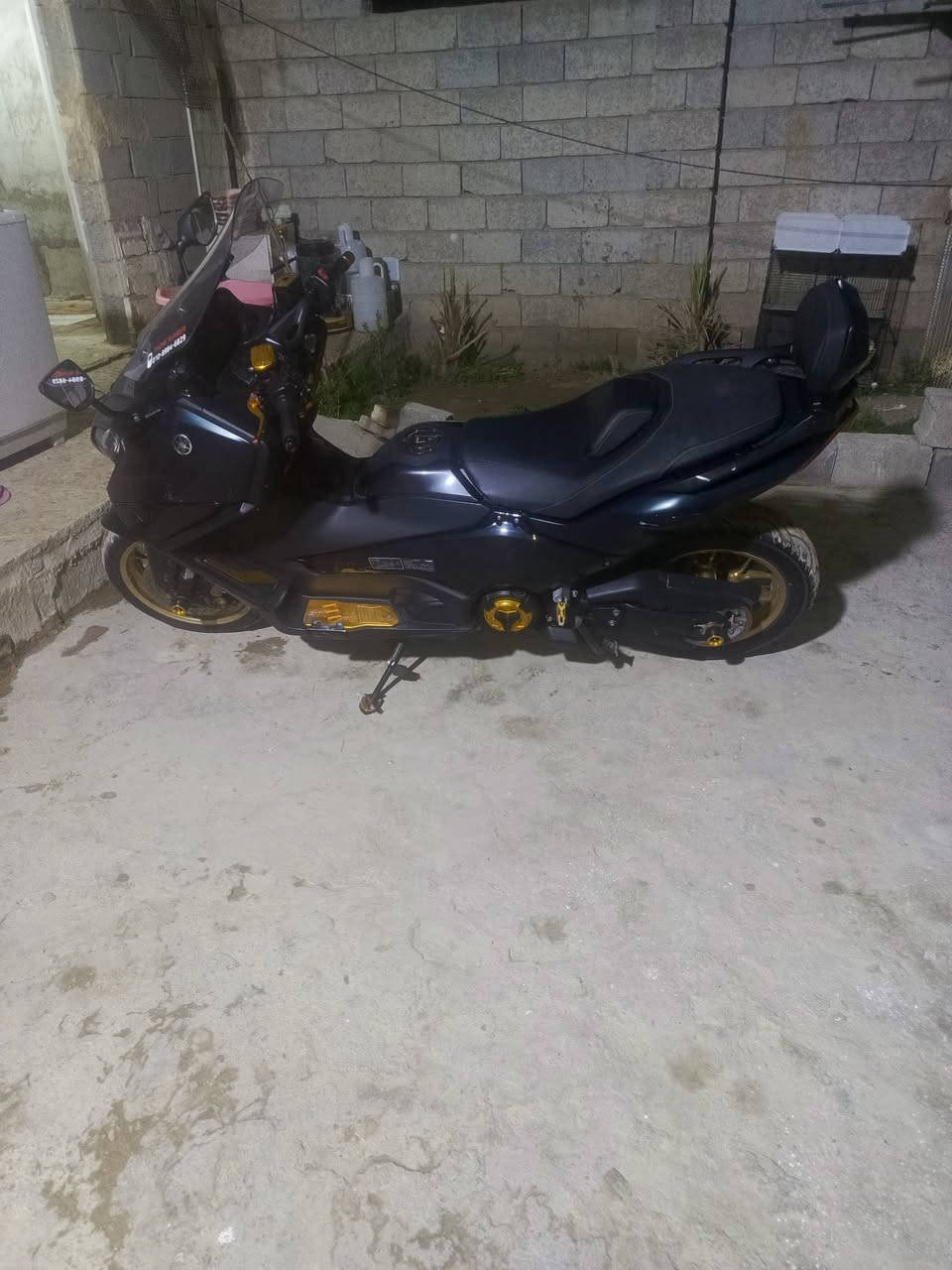 السلام عليكم دراجه 2023مستعجل عليه بيعتها دراجة مكفوله عارضه 
ب 90وبيه مجال حك الجيه بصيط الرقم .*********** ما متواجد عل فيس مكاني البلديات
