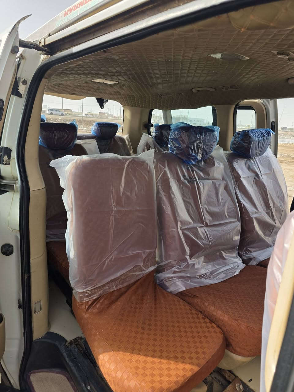 اللهم صل على محمد وال محمد 
يتوفر خام كشن استاركس بكافت اللوان 
العنون ناصريه قلعه سكر ***********
