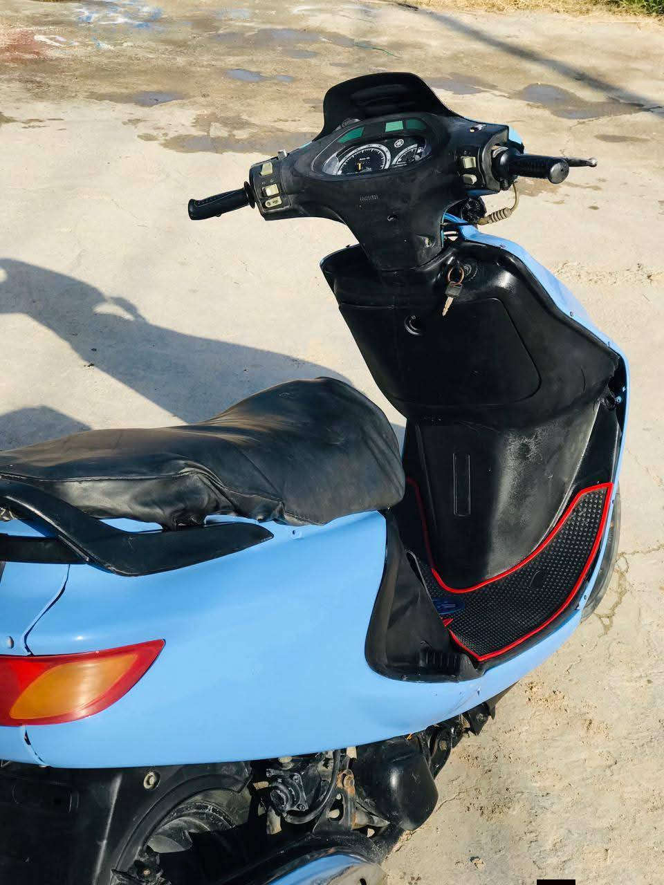 السلام عليكم دراجه فراشه فحل مجفته مره دراجه حلوه ونضيفه شوفت عينك دراجه رحمه من الله السعر 450 وبيه مجال للطبين العنوان نجف حي ميسان رقم المبايل ***********
