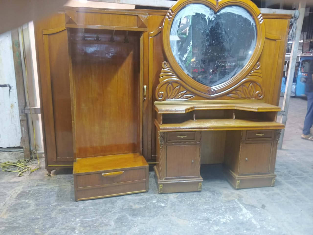 للبيع غرفه صاج سعر 450 وبيها مجال بسيط توصيل عندي


**إذا كنت صاحب هذا الإعلان وتريد حذفه لأي سبب، رجاءا أرسل رسالة إلى الدعم الفني**