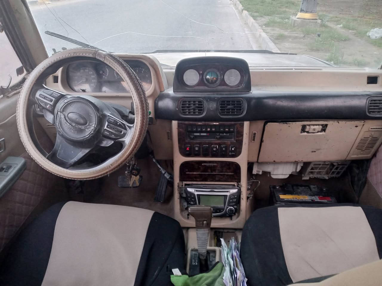 يا الله باجيرو موديل 1990 رقم بصرة الماني مكينه وكير فيفتي حدادية حلوة كهرباء شغالة  تخم تاير مكاني كربلاء السعر 23 ورقة مكاني كربلاء الشراي يتصل ***********
