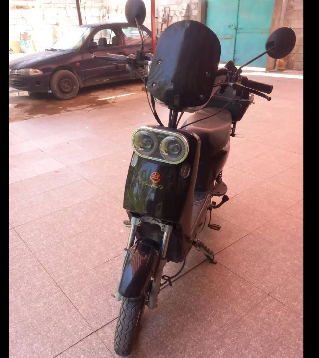 سلام عليكم
دراجه شحن للبيع قبل شهرين طلعته من المعرض 

المواصفات: 

1-سويج وكارت وبصمه 🔑

2-عدد البطاريات خمسه

3-نشره وضوء عالي🚦

4-هورن واشاير شغالات🚨

5-السرعه بالشاشه 55 حقيقي60

6- جنطه خلفيه وجنطه في المقعد💼

7- زوج تايرات جدد
.................................. 

موقع الدراجه  بابل المسيب سده الهنديه

السعر.... 

.. 500. وبيهه مجال حك الجيه

للاستفسار الاتصال على الرقم (***********)

او مراسله الصفحه..
