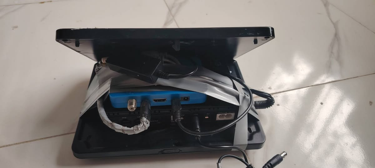 فايندر للبيع لتنصيب الستلايت الاتصال ع الرقم ***********
