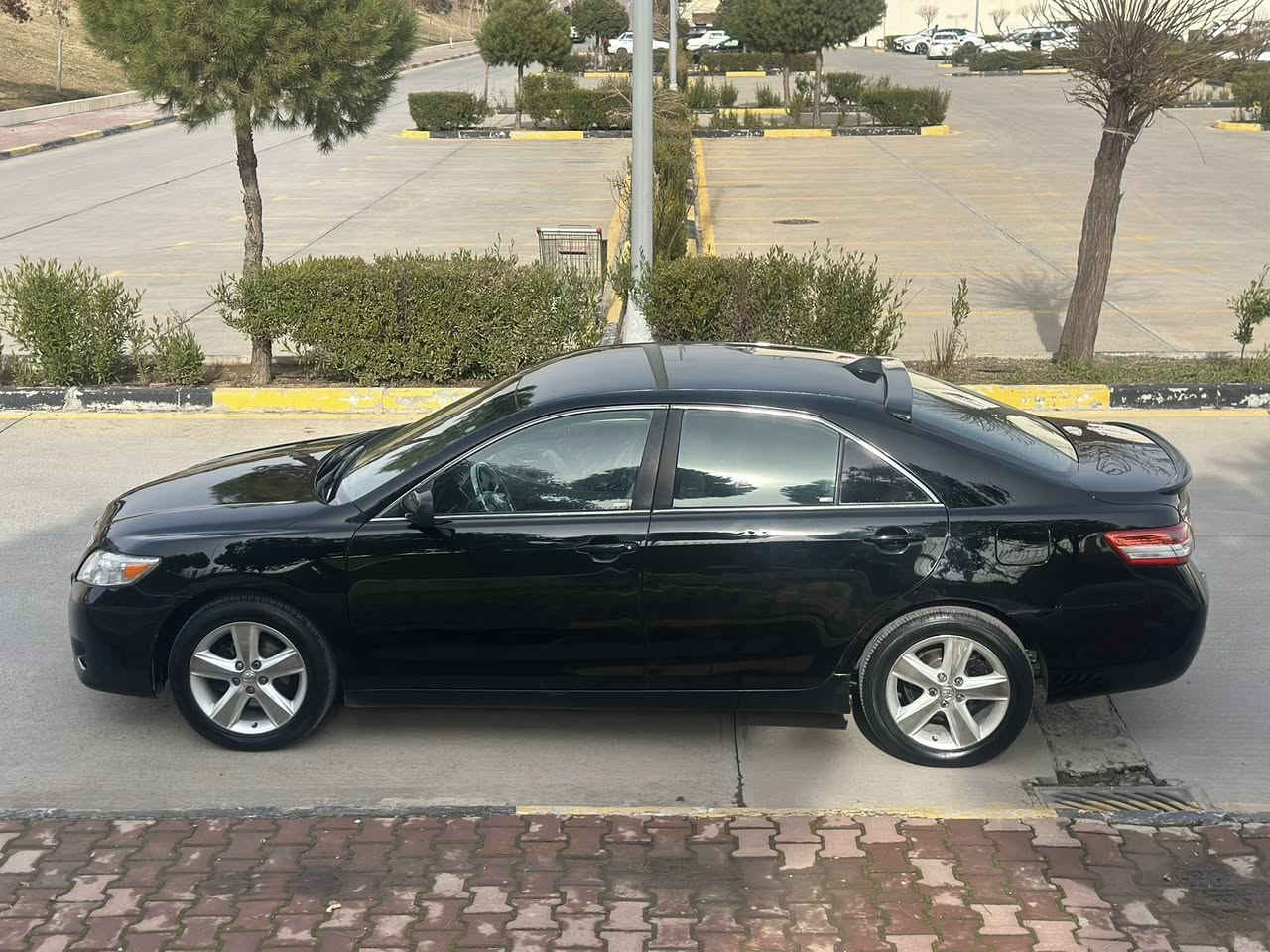 كامرى موديل ٢٠٠٨ كامل كراوه به ٢٠١١
سةياره كة ئمريكيه(مواسفات: شاشةيه،تعديل سورعةيه،سوكان ڤوليومه،كوشن كاره باييه،كيرو مةكينةبةشةرت زورتاره يه
تةقةو ره قةي نيه مسره في نيه ،دعمي نيه ٢ جاملغي بيش كليره لةسةر شوخت كراوه قرجي نيه 
سةنةوي ره  قم هةموي تازه يه:
سعر (١٠٧)معامليكةم  رقم موبايل***********

كامري  موديل  ٢٠٠٨ بدل ب ٢٠١١  امريكي فول مواصفات كير ومكينه بشرط مابيها مصرف ٢ جاملغ كلير  سنوي ورقمها جديد  سعر (١٠٧) ومعامله رقم موبايل ***********
ناونيشان سليماني
