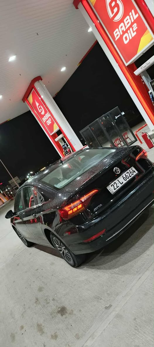 جیتای s 2019تۆماتیک دودەرگای لای سەکن صبوغه کەمێک بن دۆسەی گرتوە دو چاملغی پێشەوە کەمێک ساردەکوتە باقی بەشەرت پشت و پێشی کەپسە*********** أربيل, العراق
