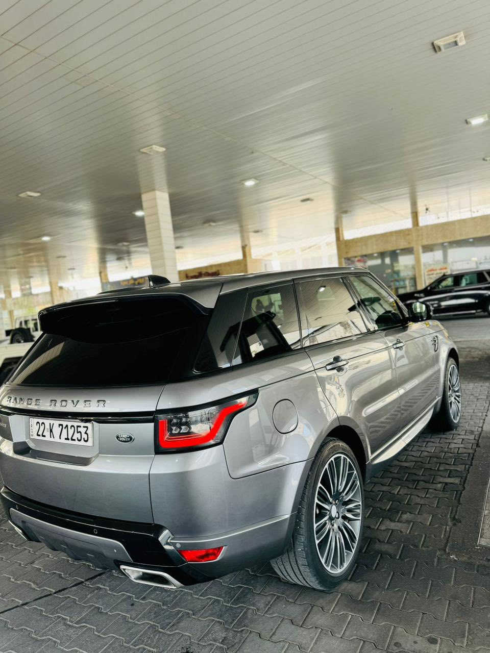 السلام عليكم للبيع او مراوس
رانج سبورت  كاز 22
وارد اوربي
6 سلندر تون تيربو
من انظف الرانجات بالعراق
ماشيه 29 Km
مغلفه ppf
السياره كفاله عامه من الدعاميه للدعاميه
الحمدلله برغي مامفتوح بيها كير محرك بلاد
مواصفات الرانج معروفه
كامره  360
دوسات شفط
رادار امامي
جكات 3 وضعيات
وبقية المواصفات المعروفه

للاستفسار الاتصال
***********
مكانها البصره
