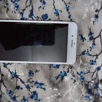 ايفون ٨ بلس • ٢٥٦ • ظهر مكسور