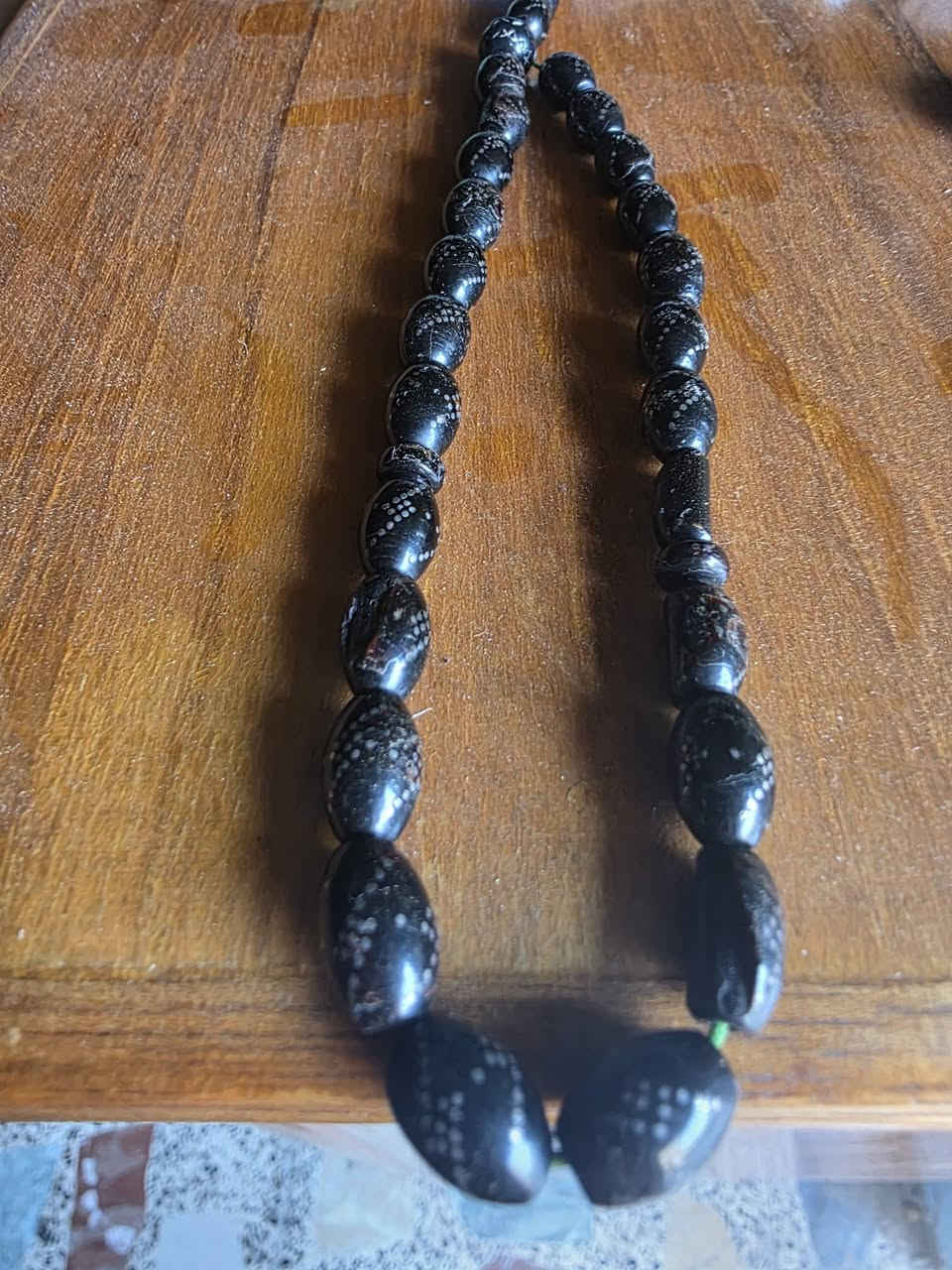 مراوس بسبحتين قديمات جدن وحده يسر سعودي قديمه جدن وثانيه باي زهر ثلث قديمه مراوس شعدك خاتم صياغه ثقيله او قالب صياغه ثقيله مكاني بغداد مدينه الصدر نهايت شارع الىفلي *********** هاذ رقمي
