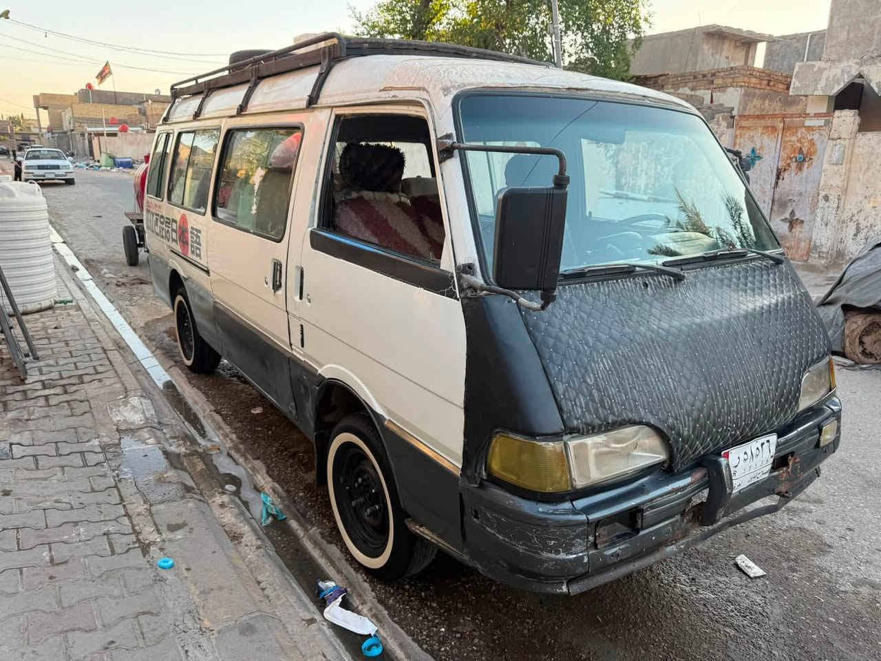 السلام عليكم اسيا للبيع جاهزه من كلشي حداديه تخم تاير مصفره هيه وصل خط وبحث جديد
موديل 1995رقم صلاح الدين 
بيها قاصرين اكبار يردون يحولون 
السعر 35 وبيها مجال حك الجيه
 
***********
