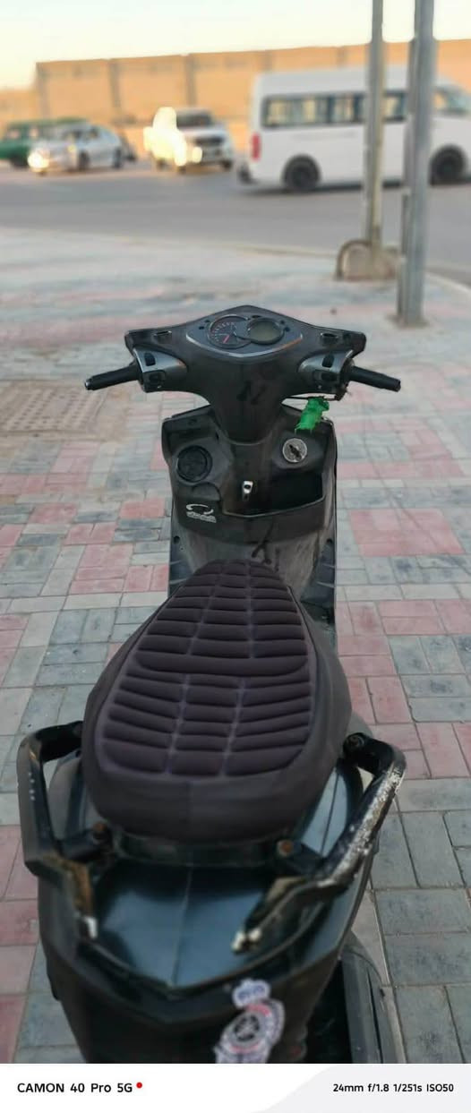 سلام عليكم دراجه سكنس فحل تزيدات صدر امامي رياضي ودبلات خلفي رياضي هاوزن رياضي يده بريك رياضي دراجه صاروخ أرضي شلعه ومعدل شك لكاع دراجه غنيه عن التعريف مكان كربلاء طوريج رقم لموبايل ***********
