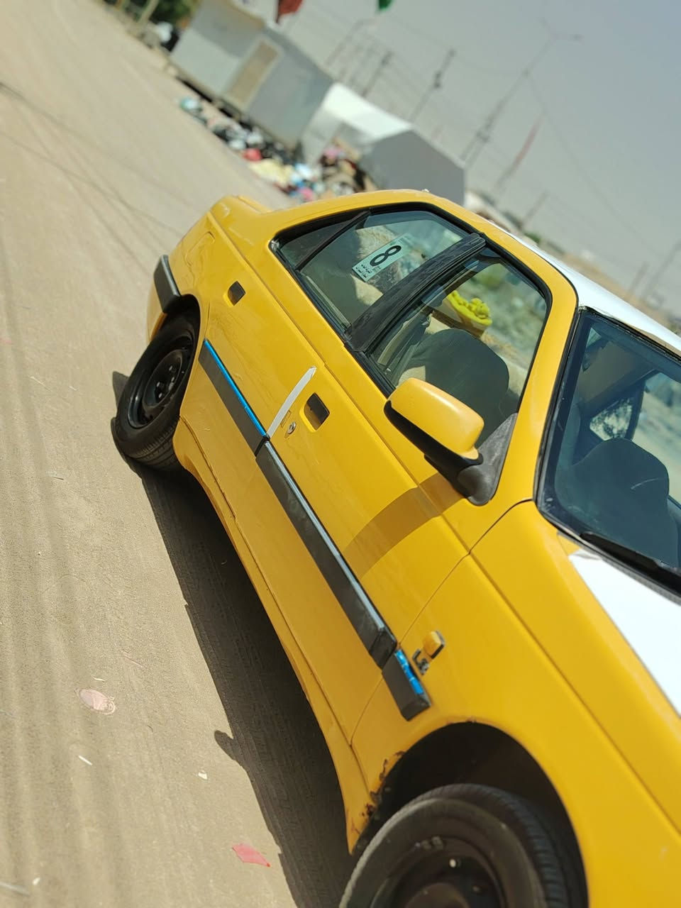 بيجو 405 تكسي 
🚖 للبيع – بيجو 405 تكسي
🔹 النوع: بيجو 405
🔹 الموديل: 2016
🔹 اللون: أصفر (تكسي).
🔹 الحالة: التبريد، الكير، المكينة، والكهربائيات كلها شغالة وبحالة جيدة.
🔹 تخم تايرات جديد.
🔹 شاشة مدمجة في الدشبورد.
🔹 رقم السيارة: كربلاء (إنكليزي).
🔹 السيارة باسمي، والهزة جديدة.
📍 مكان السيارة: النجف.
💰 السعر: 34 ورقة، وبيه مجال بسيط للجاد.
📞 للاستفسار: ***********
