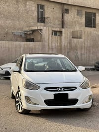 اكسنت 2016للبيع مواصفات فتحة  شاشة  تحكم ستيرن اشاير بالمري خمسة ويلكب...