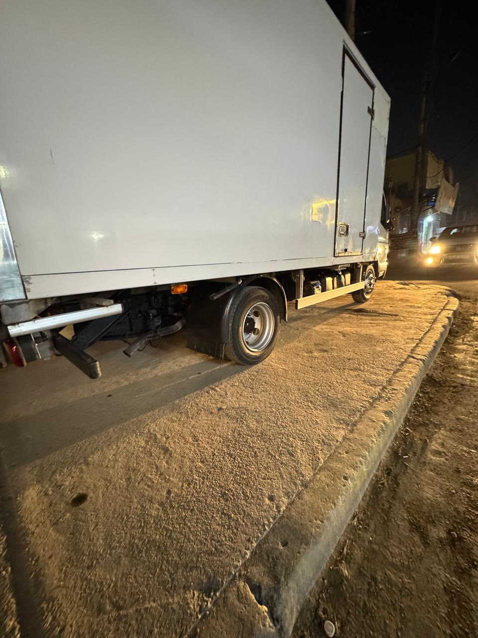 السلام عليكم
كنتر أوربي براد تجميد للبيع

موديل ٢٠١١  ٧ كير 

حجم ٨٠٠ ثرمونك منفصل

للاستفسار ***********
