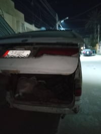 سياره قرده ٢٠٠٦ مصفره هيئه ومرور ١١ راكب نقص كهربائيات ومكاين الجام تخ...