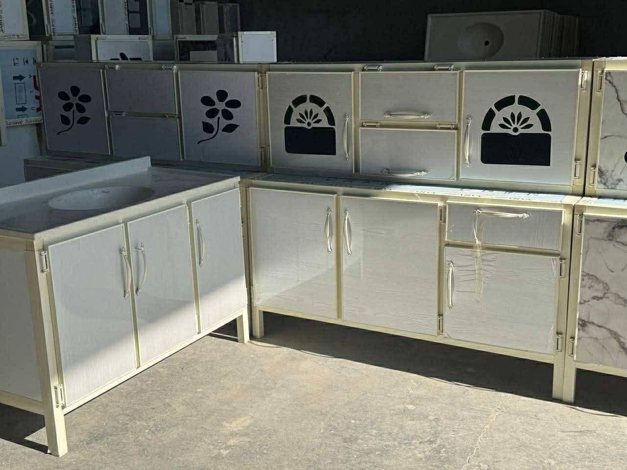 كاونتر قياس متر ونص ارضي وملحق 
والسنك متر و 20 مرمر 
السعر  200 الف 🤗


**إذا كنت صاحب هذا الإعلان وتريد حذفه لأي سبب، رجاءا أرسل رسالة إلى الدعم الفني**