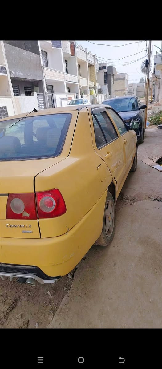 مطلوب  غرامات و هيئة تقريبا 900 الف
المالك ميت بس اني عندي بيها وكالة عامة اكدر اسويلك بيها قسام شرعي لشخص واحد و مابيها قاصرين اكدر اسويلك وكالة عامة و اذا تريد تحول انت تدفع الغرامات
رايدها ب15 ورقة صافي و الغرامات على الشراي و بيها مجال بسيط
مكاني الدورة قرب سوق الاثوريين
*********** بغداد, العراق
