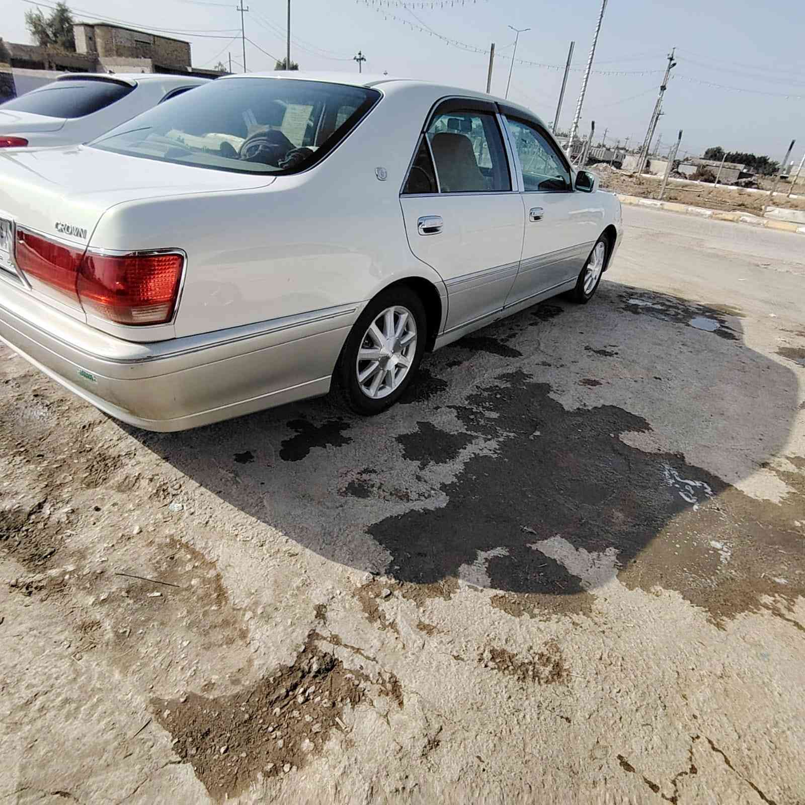 السلام عليكم جميعاً

سياره كراون ملكه للبيع  كفاله عامه كص وظربه جديده كلش 

اربع كشنات كهرباء 🌚

لوحات حديد وملسق وسنويه ✅

ستيرن كهرباء ✅

اللون محجل خظراويه  ✅

ويل نجمه بلادي اصلي لا صبغ  ولا جلي ✅

تخم تاير جديد✅

مكينه D4الكبير✅

3 دكم  ✅

شاصي75✅

دشبول نجف ✅

تحويره نجف فوك وجوه✅

للعلم السياره قرار 48جديد✅

سياره جديده وحلوه وبل عافيه عل ياخذه

رقم كركوك حديد مدفوع كمرك وقرصهه واصل باقيه فقط ع الرقم 

.

السعر118 مجال قليل 

الاستفسار اكثر  اتصل فقط 

***********
