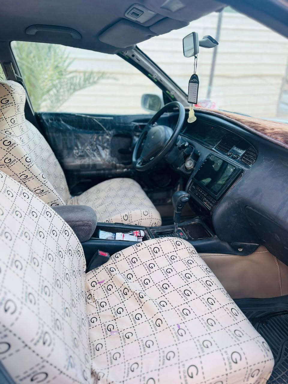 السلام عليكم بطه منفصل مديل 93 رقم انبار مشروع وطني مكفوله كص او نقل مكينه كير   اشاير مري اريل كامره شاشه بيه جاملع جهه السائق مبدل  ال امامي  مكانه نجف  ***********
