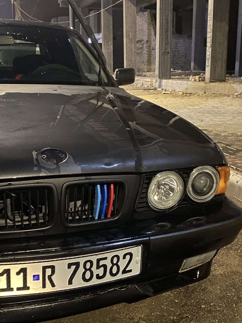 سلام عليكم بي ام 535i موديل 91 رقم بغداد للبيع بسمي سياره تحويل ثاني يوم اصل وفصل لايت سوار كهربائياته شغاله باتري جديد تخم تاير جديد قبل شهر شادهن سعرهه ب48 ورقه وبيه مجال*********** اتصال او واتساب
