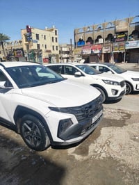 توسان خليجي 2025 رقم بغداد و مكاني كذلك بغداد السيارة نظيفة بيها رصعة ...