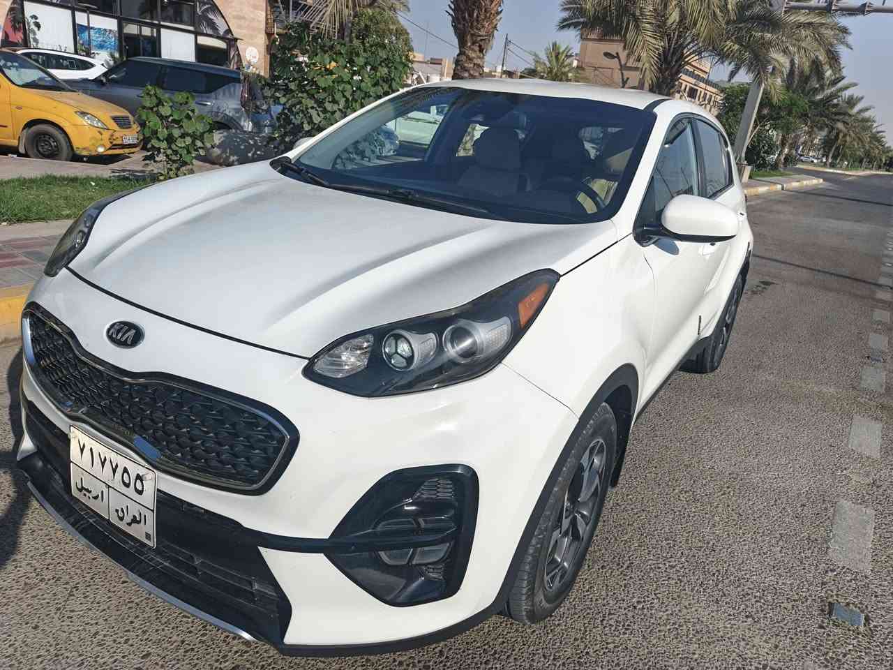 السلام عليكم كيا سبورتج 2020 وارد امريكي حادثه فقط بنيد والباقي مكفوله ماشيه 49 مواصفات شاشه كامره تبريد قطعتين رادار سنويه ما صاقطه ال 27 بسم شركه تريد تحويل او وكاله مكاني كربلاء السعر 157 وبيه مجال ***********
