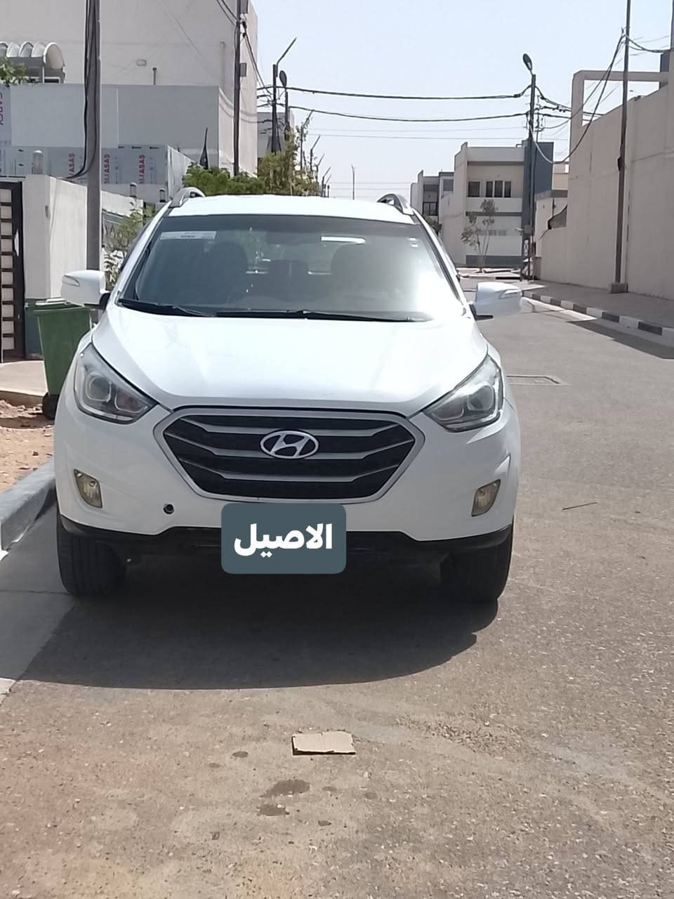 السلام عليكم توكسان مديل 15
رقم اربيل الجديد سنويه لل30 
سياره جدا نضيفه.  محرك 2000 المرغوب وشرط ما مفتوح
بيه صبغات ابيع حزام مكفوله من الكص شواصي مكفوله
تبريد ثلج سياره جاهزه وخير من الله 
العنوان كربلاء. للاستفسار ***********
سعرهه 125 وقابل للتفاوض سياره احلا من الصور 
   للبيع او مراوس  بتوكسان احدث
