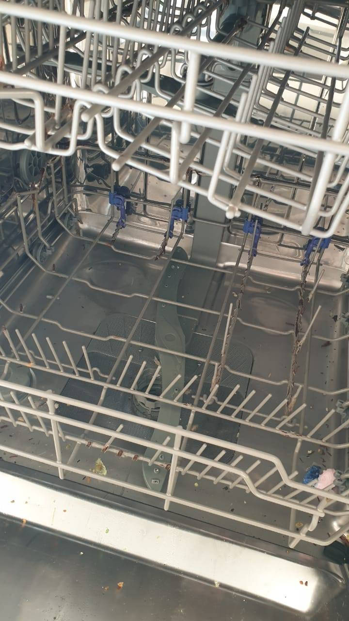 السلام عليكم و تقبل الله صيامكم ان شاء الله
غسالة صحون dlc ماطورها عاطل
ممكن تستفاد من الكارت و باقي الأجزاء.
السعر ١٥٠ الف


**إذا كنت صاحب هذا الإعلان وتريد حذفه لأي سبب، رجاءا أرسل رسالة إلى الدعم الفني**