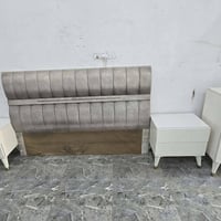 غرفة نوم • احجز • واتساب
