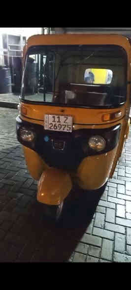 تكتك للبيع 2019 رقم وسنويه كامله ثاني يوم التحويل تكتك محرك نضيف تكتك معمره وهاي كدام عينك السعر 5300 وبيه مجال قليل المكان بغداد حي العامل للتواصل ***********
