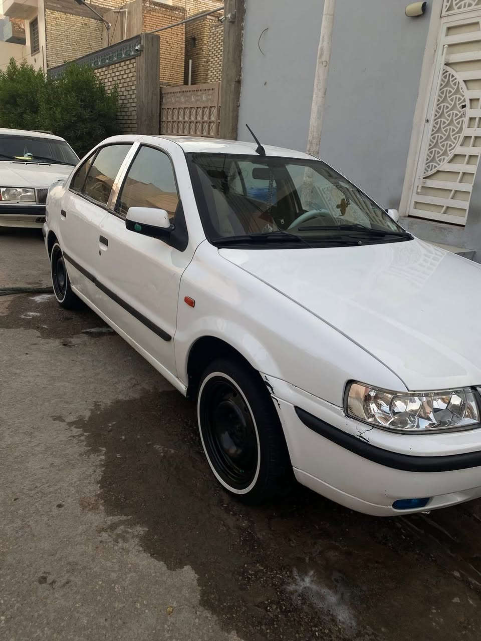 السلام عليكم
سمند 2010 ناطقه بيه صبغ جاملغ سايق وجاملغ صوب سدر وبنيد تبريد ثلج كنديسر جديده فان جديدة حداديه جديدة مشط جديدة تخم تاير باتري جديدة صارلي يومان من شادهن

مكينه بيه خيط بخار كير جديد كلج وعينه جديده معمرهن راعيه يريد مدور سعره 34 وبيه مجال لشراي ويرهم مروس بيجو 405 رقم موبايلي *********** واتساب مكاني النجف الأشرف
