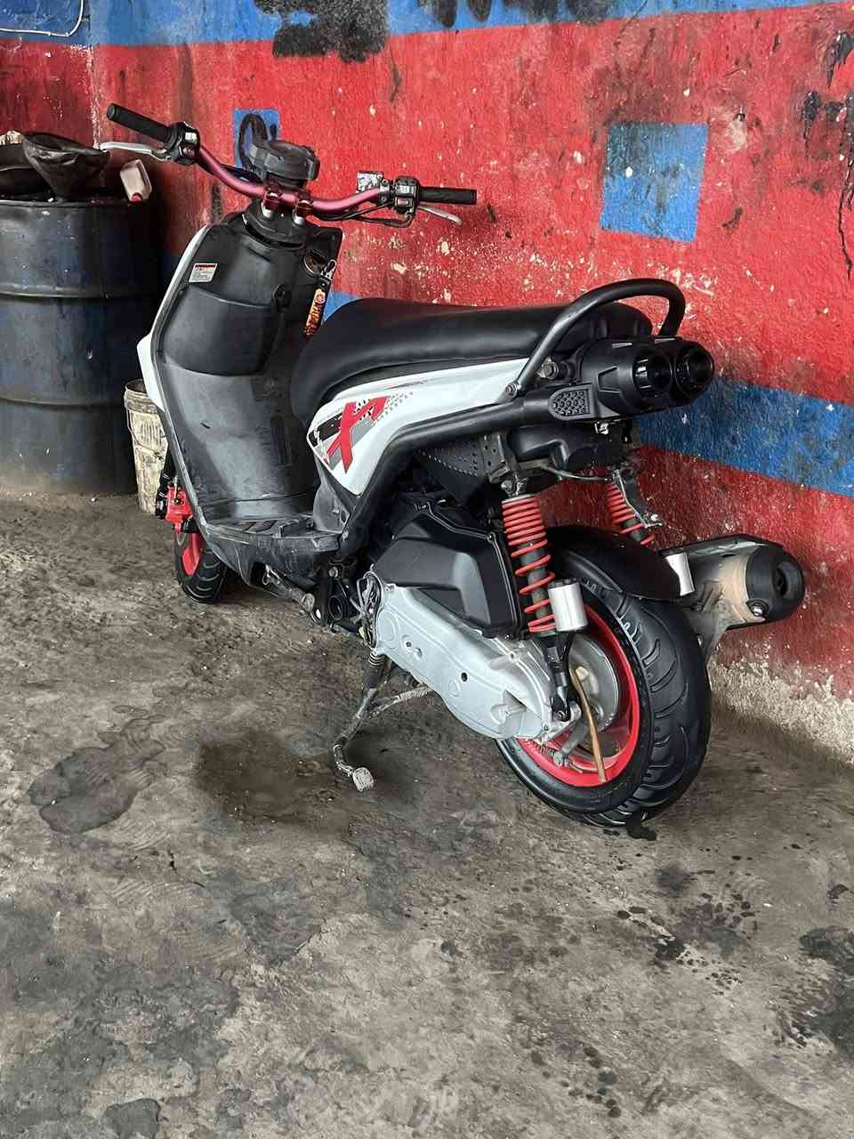 سلام عليكم سكنس جبلي للبيع أو مراوس دراجه رمبه بحاله الوكاله تزويد خارجي مكينه59بلاد بلاد كلجات يراضي ستيرن وقواعد كرزي بجم بومه وعليها زنون عالي وسستم دمام سلف رياضي قبق فلاوين ملحه دراجه نكره خرسه شلعه معدل تشلع الكاع مكاني بغداد دوره سعر 13$ رقم *********** الي بخاطره يراسلني وميكون خاطره اله طيب❤️
