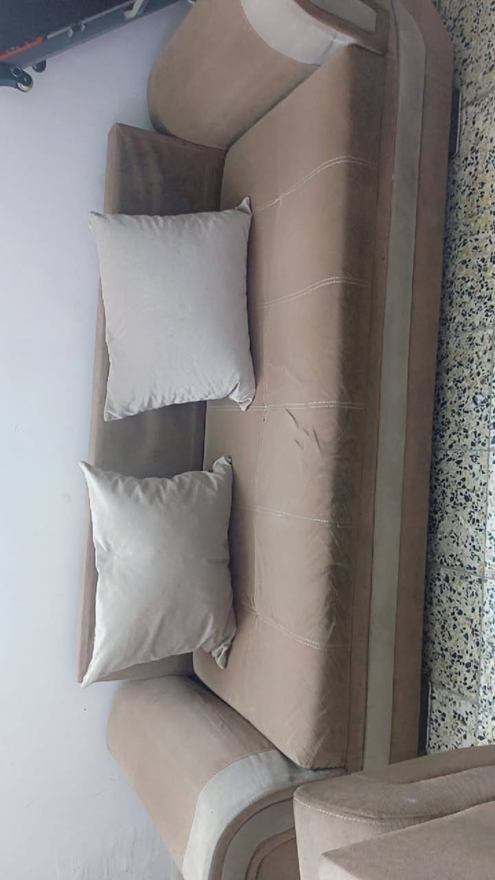 تخم 5 مقاعد نظيف جدا ب140 وبي مجال بسيط مكانه العامريه


**إذا كنت صاحب هذا الإعلان وتريد حذفه لأي سبب، رجاءا أرسل رسالة إلى الدعم الفني**