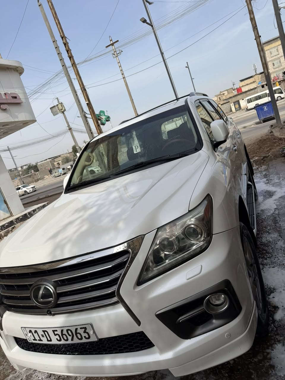 السلام عليكم
لكزز 2015 ماشيه 166 الف
سياره حلوه كفاله بيهه ملاحضات بصيطه
مكاني بصره سعرها 425 وبيهه مجال
***********
