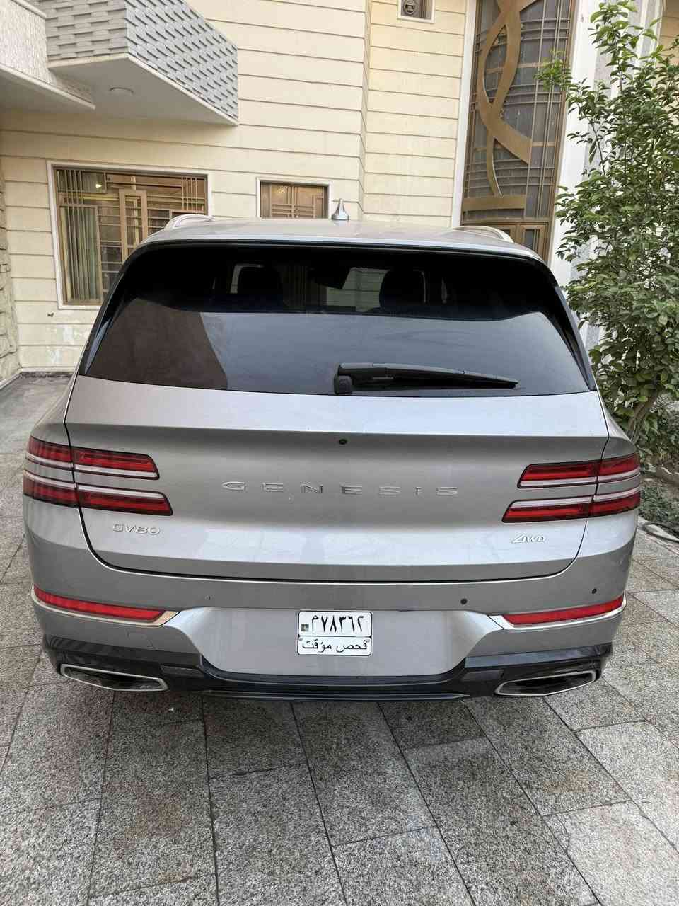 السلام عليكم للبيع جنسس GV80 موديل 2024 ماشية 11 الف فقط الحادث موضح بلصور السيارة موجودة في كربلاء بسعر مناسب الاتصال ***********
