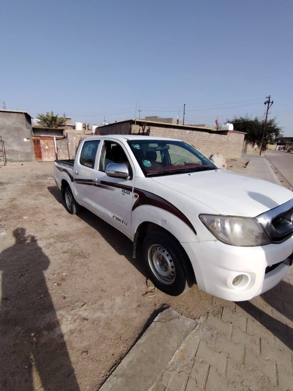 السلام عليكم سيارة فلاونزه 2006 سنوية مامنتهية راعيه بلعماره تحويل ثاني يوم مكفولة بيها بس طختين خفيفات مكينه 2015 كير وحداده وتخم تاير كله جديد
السعر 125 بيها مجال قليل

تواصل ‎0788 580 7742
